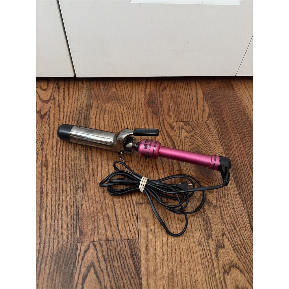 Hot Tools Professional Fast Heat Up Titanium Curling Iron Wand 1.5" Salon Curls
